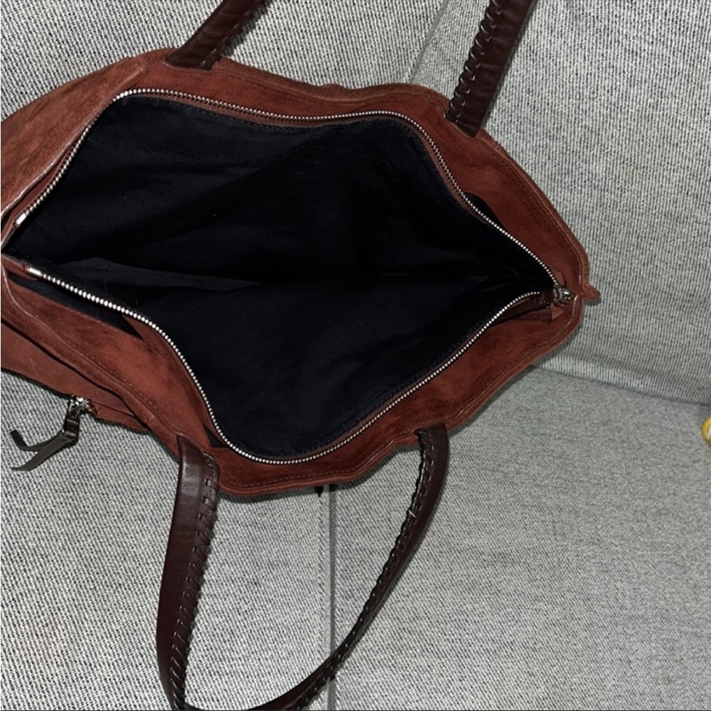 Gorgeous All Saints Fluer De Lis East West Suede Tote
Burgundy Handbag ! - Picture 7 of 10